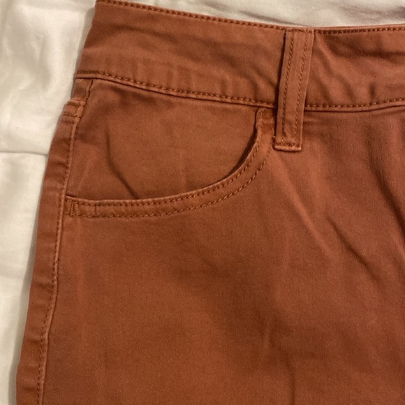 NWOT m jeans by maurices™ High Rise Jegging Size M Reg Length 39” Inseam 28.5” - Picture 6 of 13